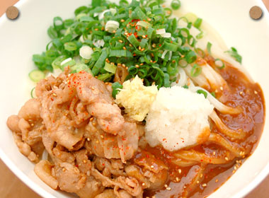 スタミナ豚味噌焼きぶっかけうどん