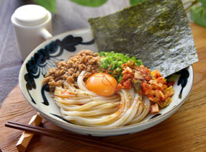 肉味噌三色油うどん